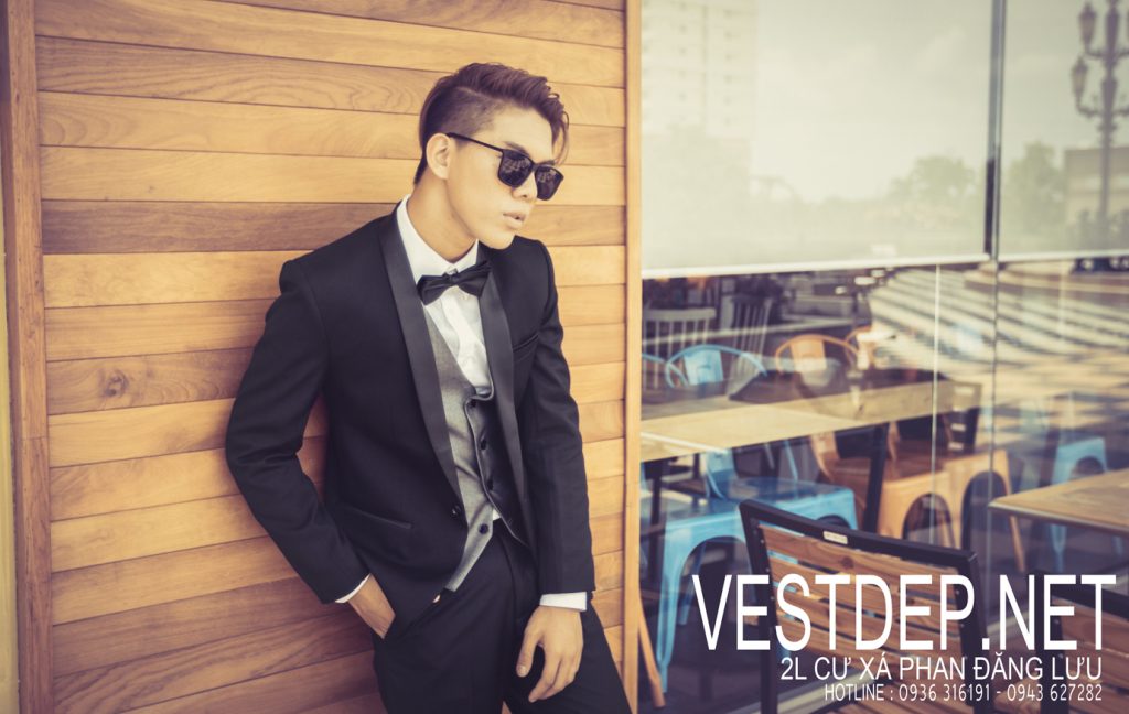 Bộ vest nam cổ sam đen bóng