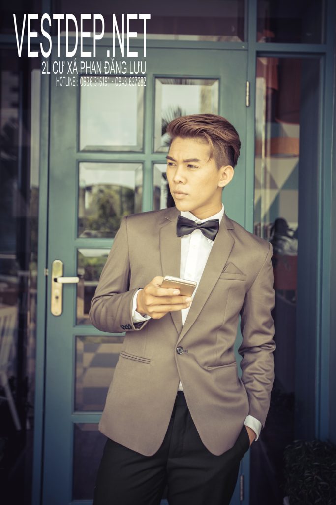 Bộ vest nam nâu bóng