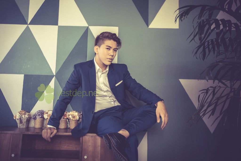 vest cưới xanh ve chai
