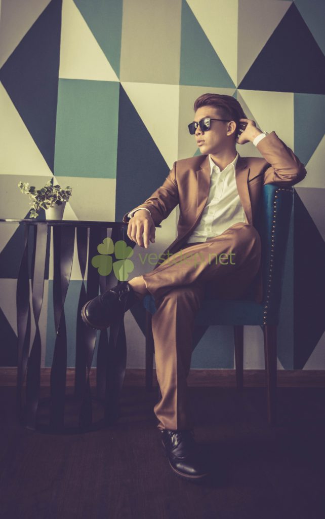 Cách chọn vest nam công sở "chuyên nghiệp"