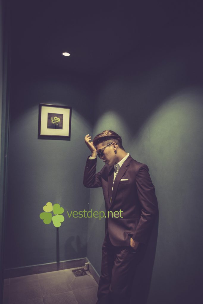 Thịnh hành xu hướng mặc vest cưới kiểu Hàn Quốc