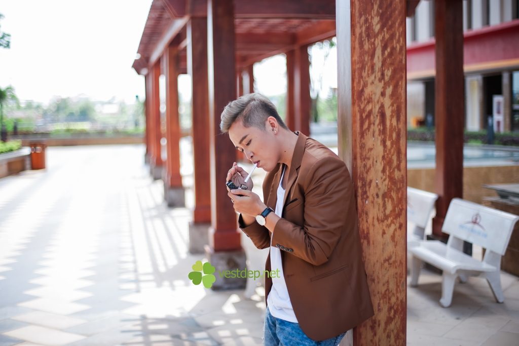 Áo vest nam hàn quốc màu nâu cafe