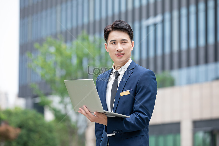 Vest công sở màu xám kết hợp sơ mi trắng lịch lãm