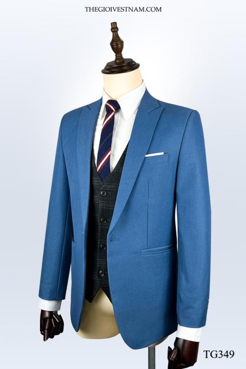 Nam giới mặc áo vest slim fit chuẩn dáng