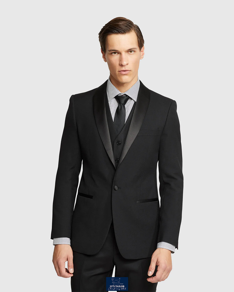 Vest nam oversized phong cách đường phố 2025