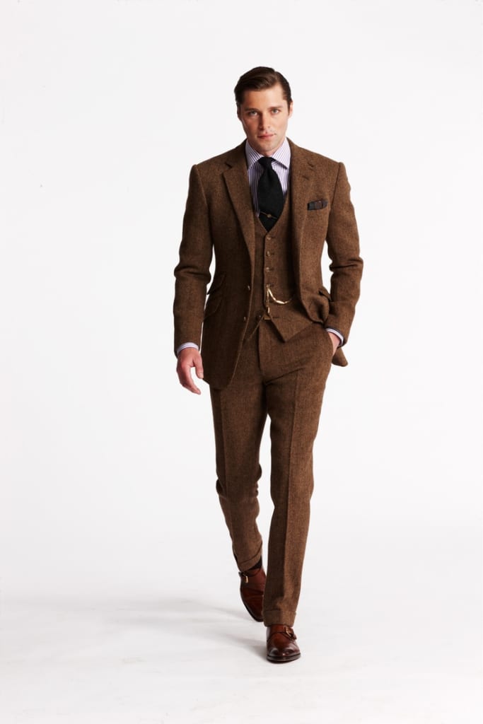 Vest cưới vintage chất liệu tweed nâu phối giày da cổ điển